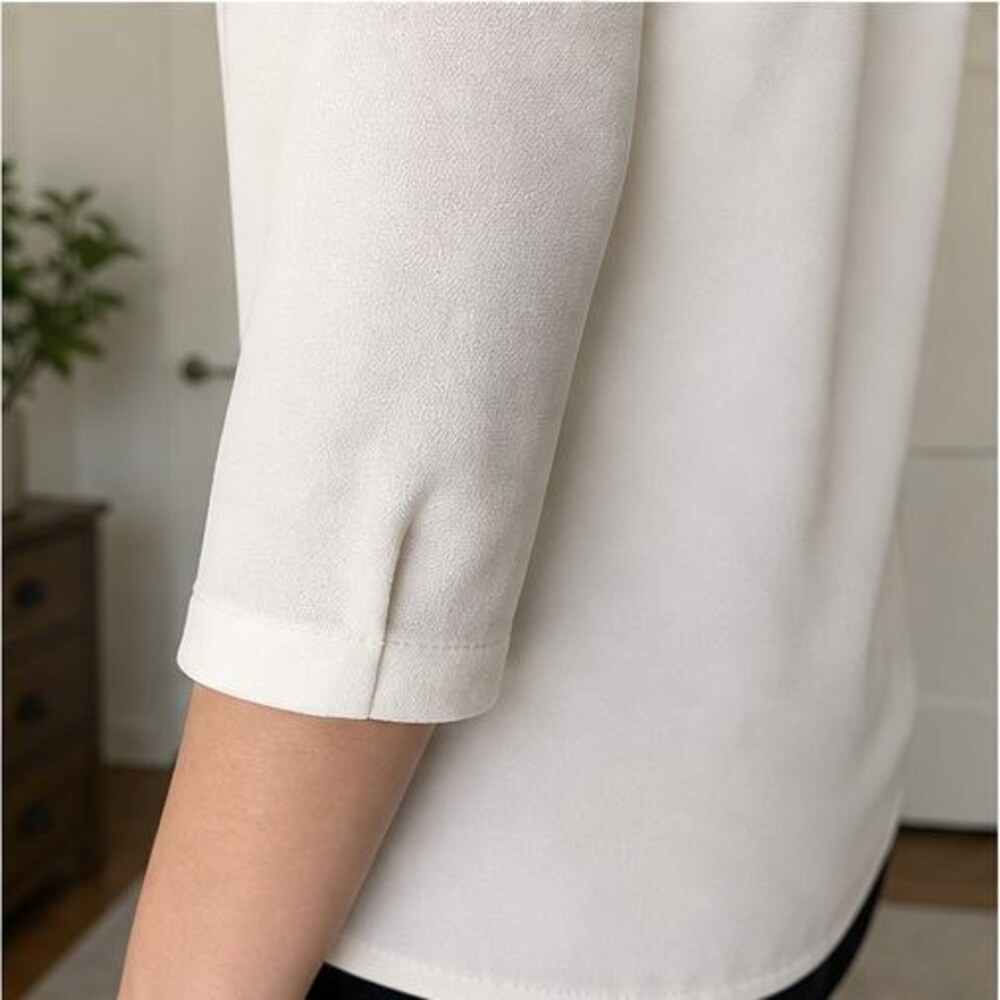 Ivory Tunic Blouse - Picture 5 of 6